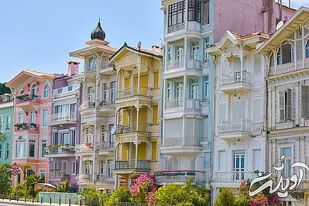 آرناووت کوی در تنگه بسفر تفریح روی کشتی های کروز, برج دختر در تنگه بسفر, تنگه بسفر